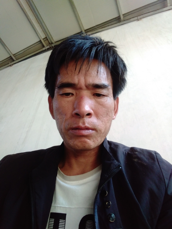 项斌的第一张照片--云南蓝颜知己交友网