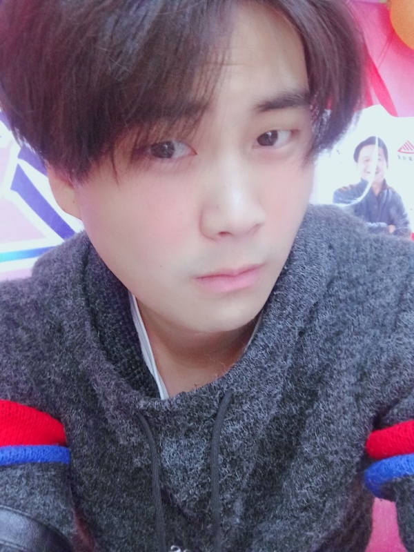 幕夜的第一张照片--云南蓝颜知己交友网