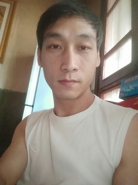 謎的第一张照片--云南蓝颜知己交友网