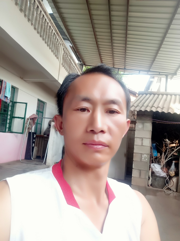 白鸽的第一张照片--云南蓝颜知己交友网