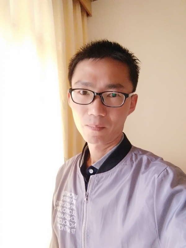 平凡的风的第二张照片--云南蓝颜知己交友网