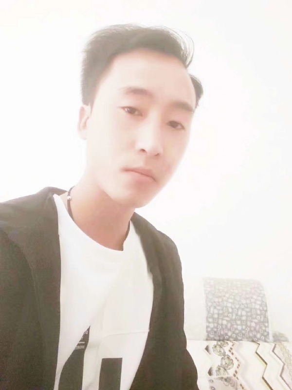 萧艺的第一张照片--云南蓝颜知己交友网