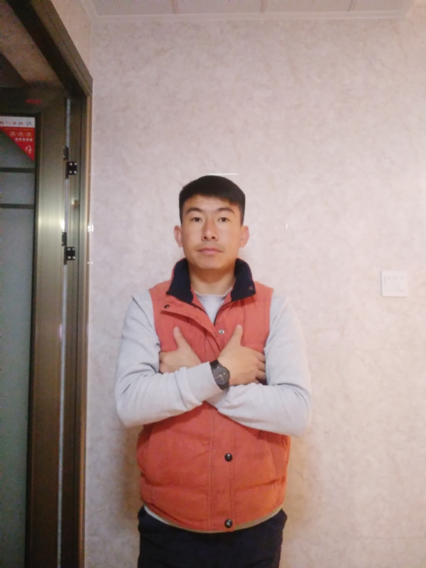 石林小伙的第二张照片--云南蓝颜知己交友网