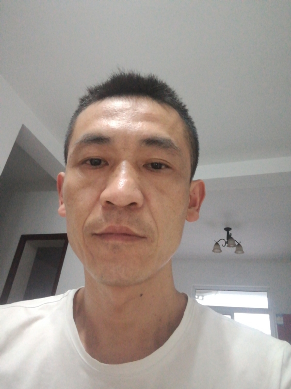 找老伴的第一张照片--云南蓝颜知己交友网