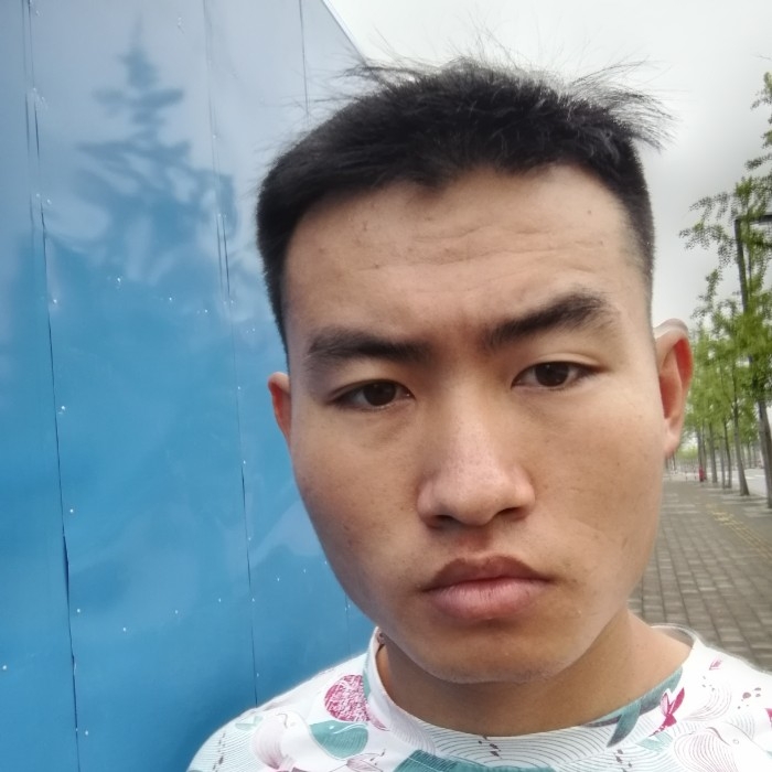 爱一个哦的第一张照片--云南蓝颜知己交友网