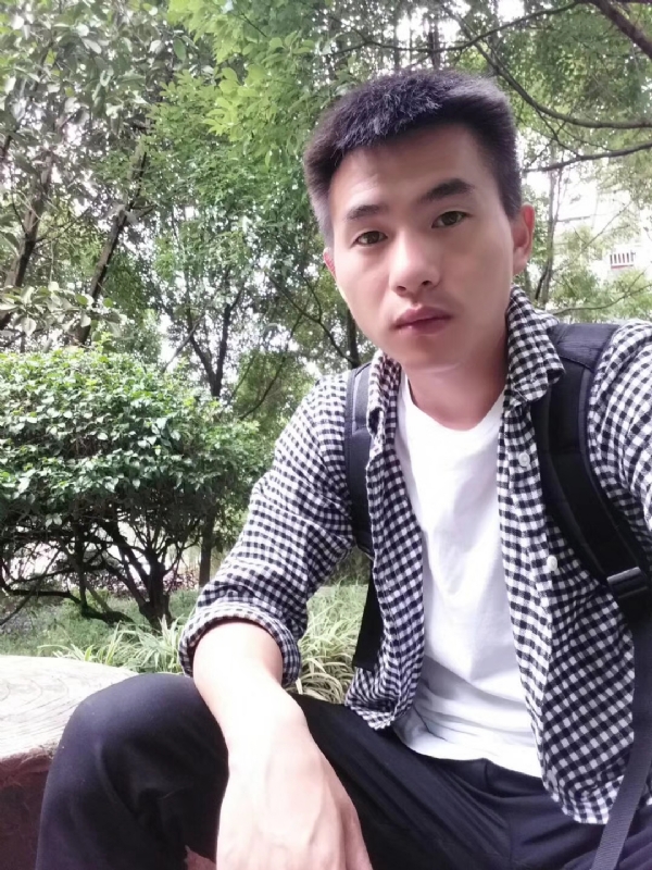 小杨的第一张照片--云南蓝颜知己交友网