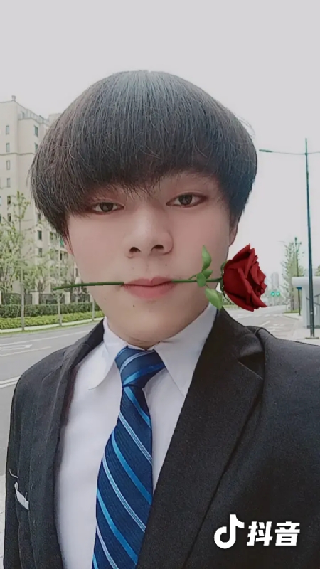 云上花海的第一张照片--云南蓝颜知己交友网