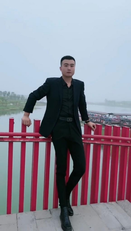 Albert的第二张照片--云南蓝颜知己交友网