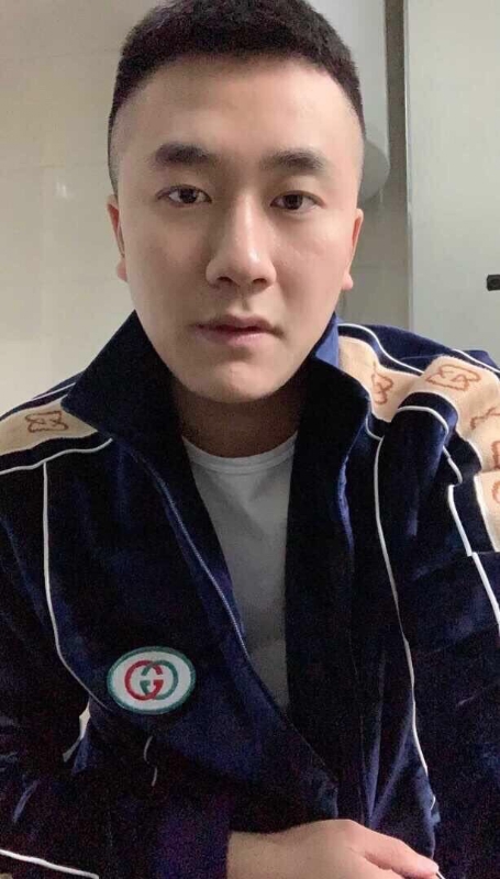 凌毅的第一张照片--云南蓝颜知己交友网