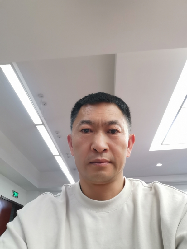 知足常乐的第一张照片--云南蓝颜知己交友网