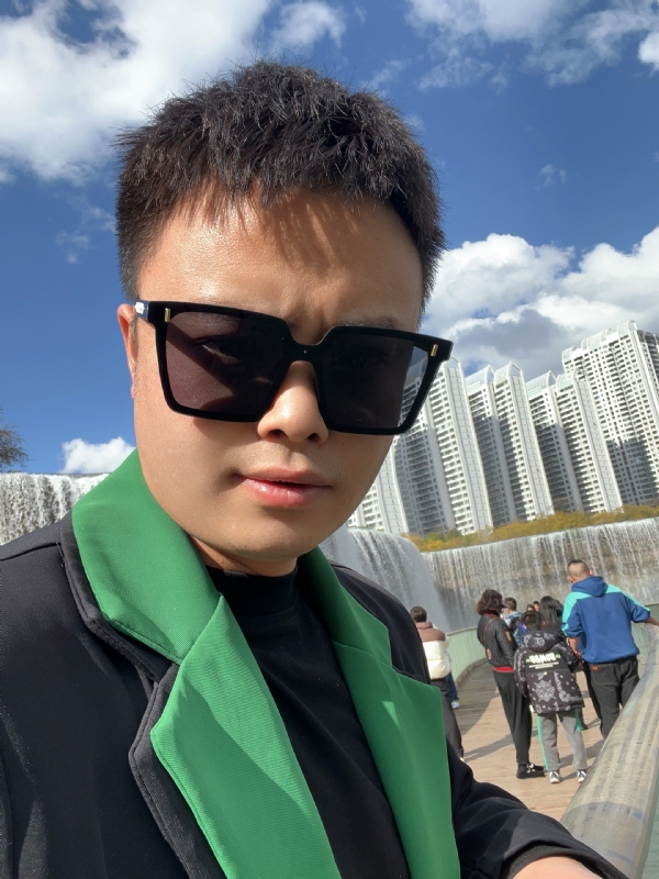 子阳的第一张照片--云南蓝颜知己交友网