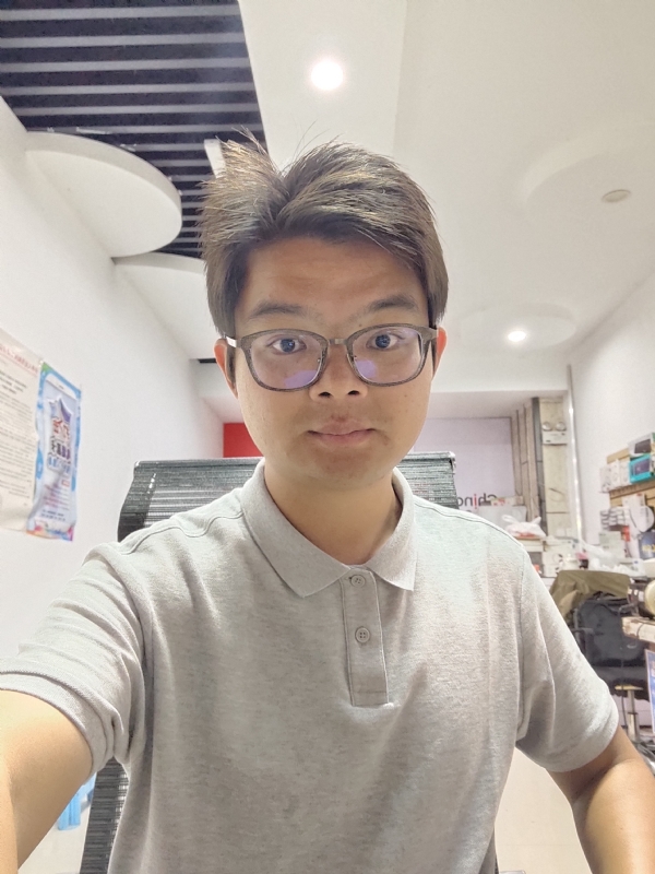 华兴通讯的第一张照片--云南蓝颜知己交友网